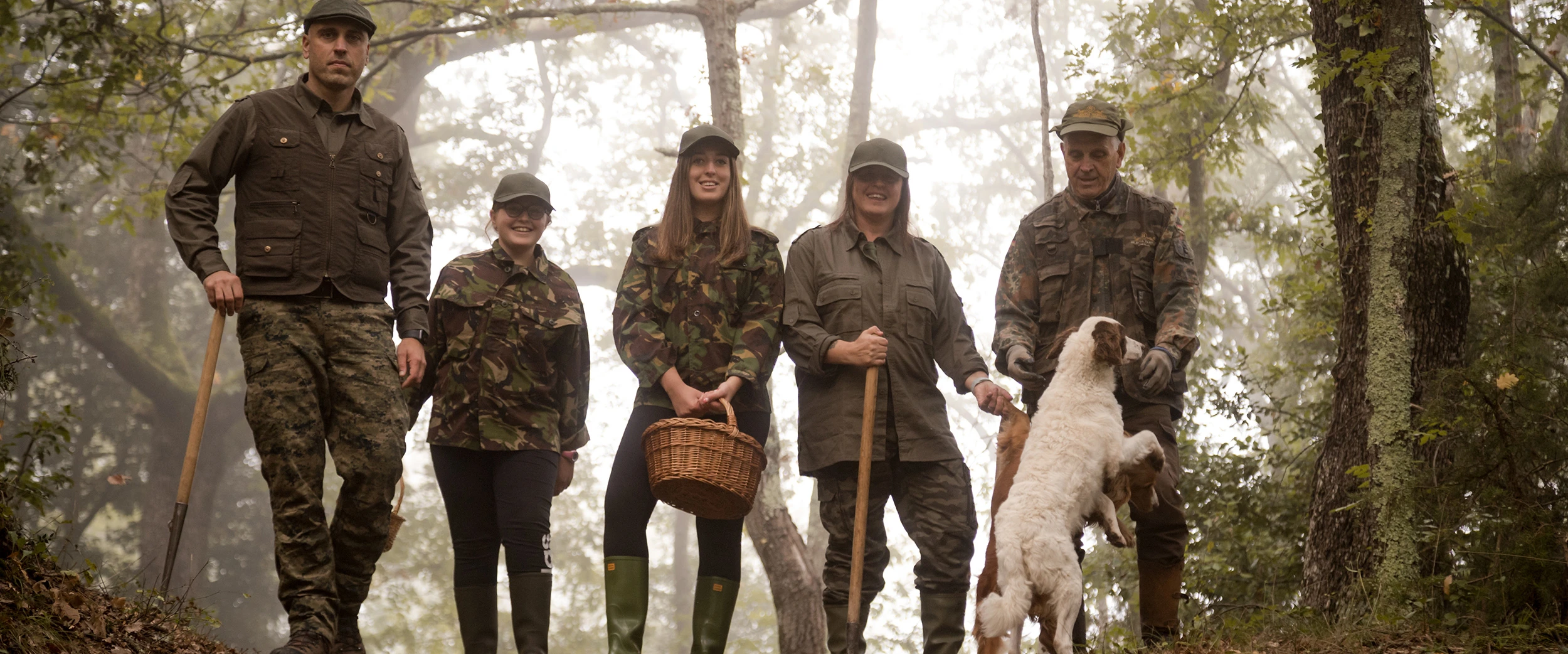 Caccia al tartufo: dove provare questa esperienza in Italia