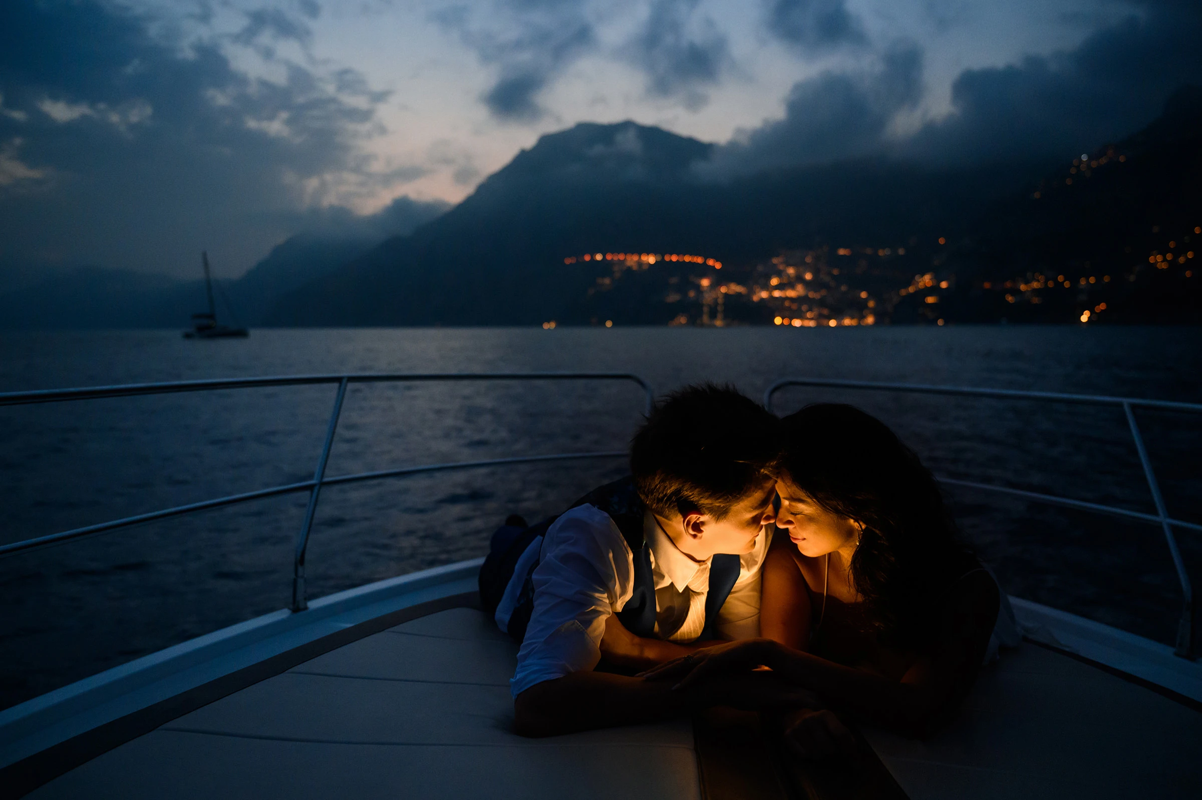 Notte in barca: ecco cosa devi sapere per organizzarla