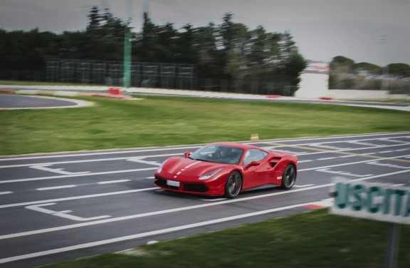 Giri in pista su Supercar al Tazio Nuvolari