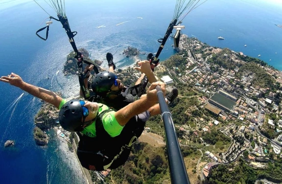 Parapendio Biposto a Patti in provincia di Messina